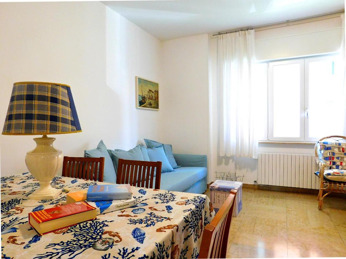 Fantastico Appartamento In Centro, Levanto Exterior foto