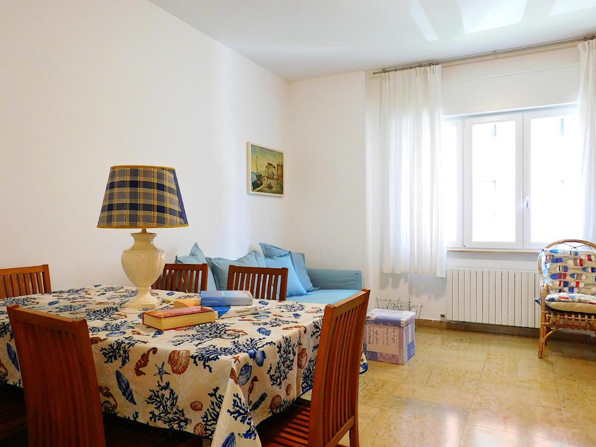 Fantastico Appartamento In Centro, Levanto Exterior foto